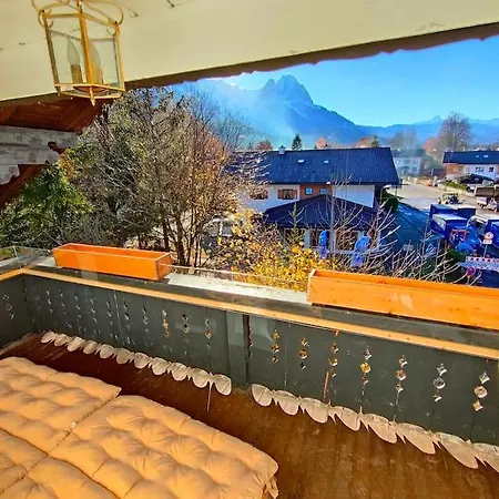 Gemuetlicher Alpspitzblick Гармиш-Партенкирхен
